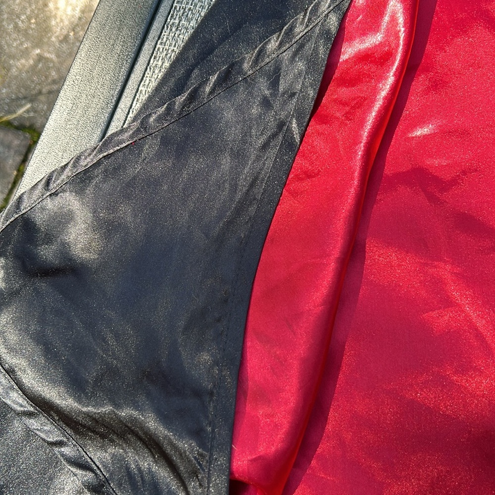 Witchcraft black bat cape - Picture 5 of 7